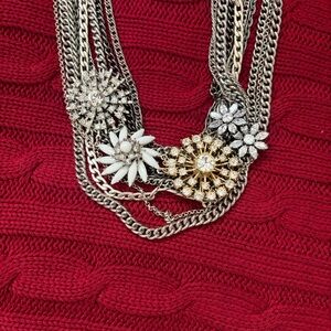 Stella and Dot Metropolitan chain Silver and Gold Floral Necklace Vintage